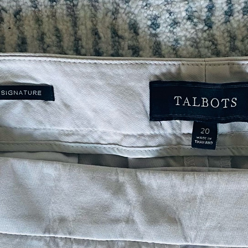 Talbots Signature Beige Chinos Soft Lightweight Pants - Picture 7 of 7